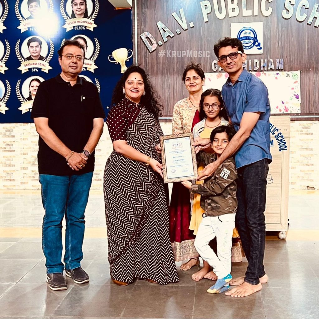 Dr. Krupesh, Dr. Pooja, Parv Thacker, Vacha Thacker, Mrs. Hetal Parmar & Digant Dholakia at Krup Talent Hunt Kutch inauguration ceremony at DAV Public School. Show organised by Krup Music & Give Vacha Foundation.
